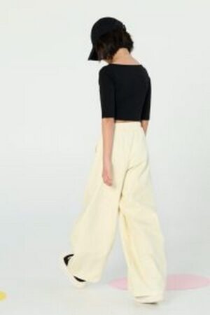 AX8gFh5LSud5b5wBbAX9cha4qm03Wz9O 200x300 (Copy)