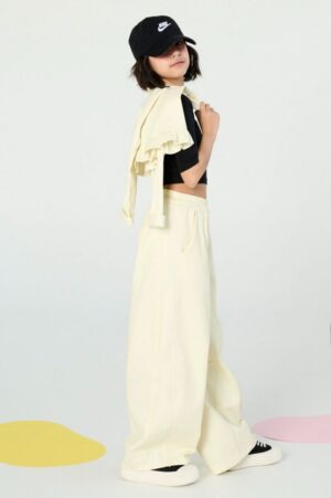 Ap5BPpGCSgnaeoWoWvc2eXYFfB53sRu1 1023x1536 (Copy)