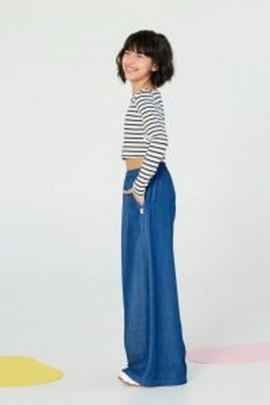 NmIaFLmTHx7hqQ0V4vq683aDTM6NUnux 200x300 (Copy)